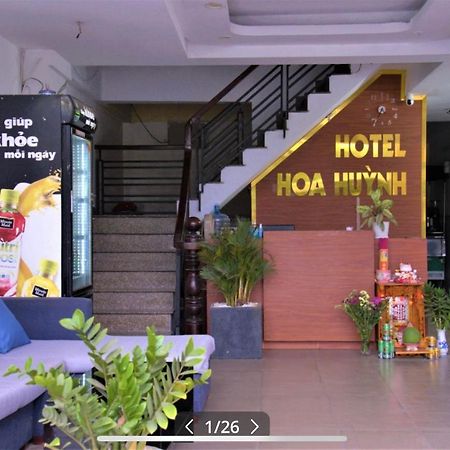 Hotel Hoa Huynh Ho Chi Minh City Exterior photo