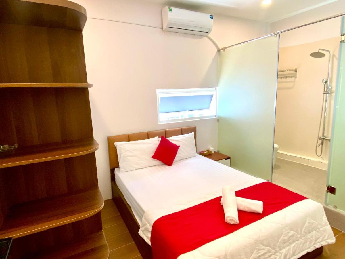 Hotel Hoa Huynh Ho Chi Minh City Exterior photo